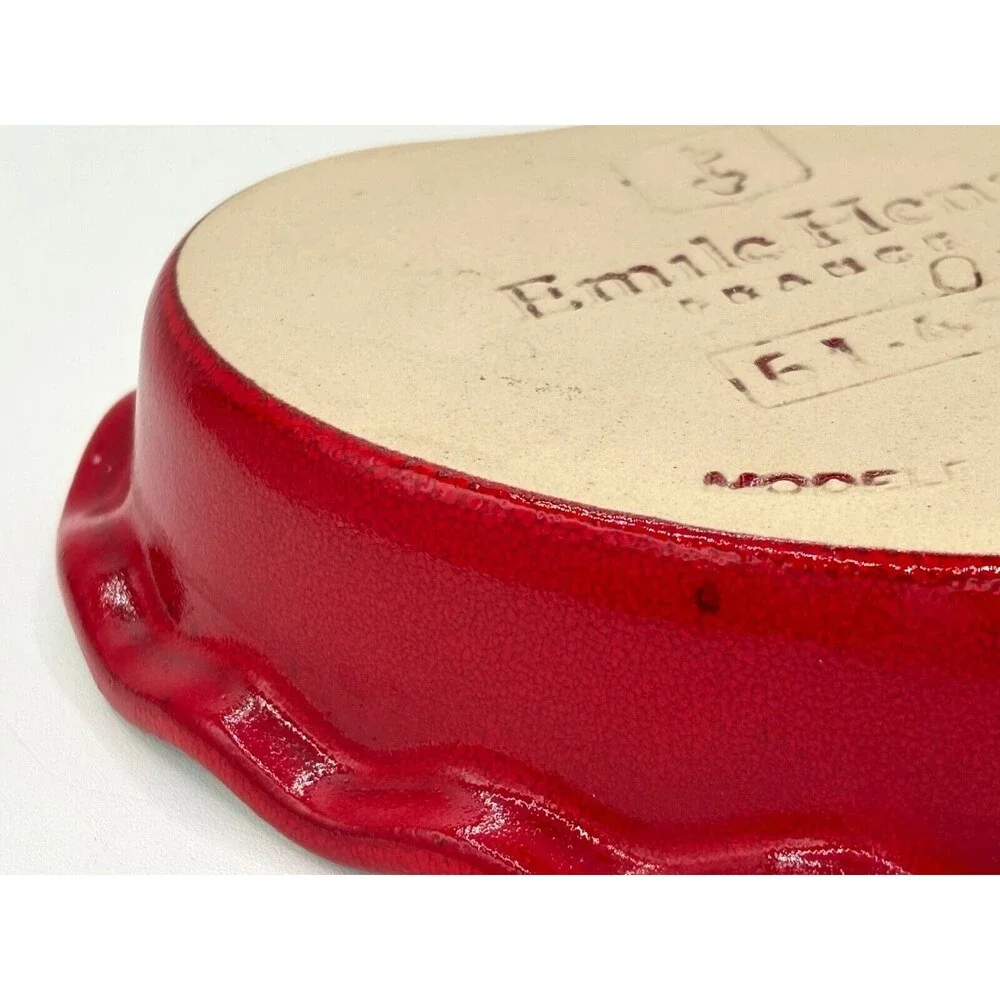 Emile Henry Red & White Heart Shape Ruffled Dish Made in‎ France 5 3/4” 61.49
